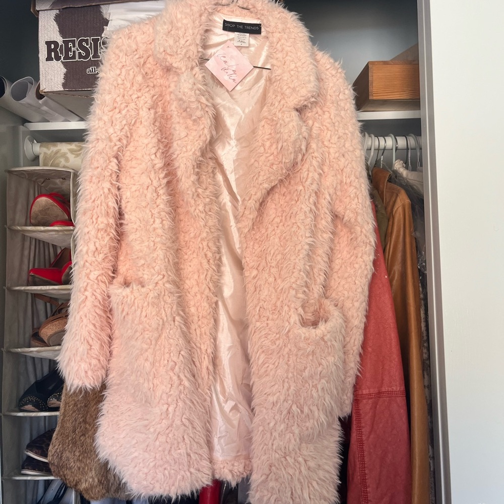 NWT Women's Pink Faux Fur Coat